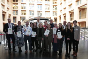 Gruppenfoto Preisverleihung. Foto Katja Zimmermann